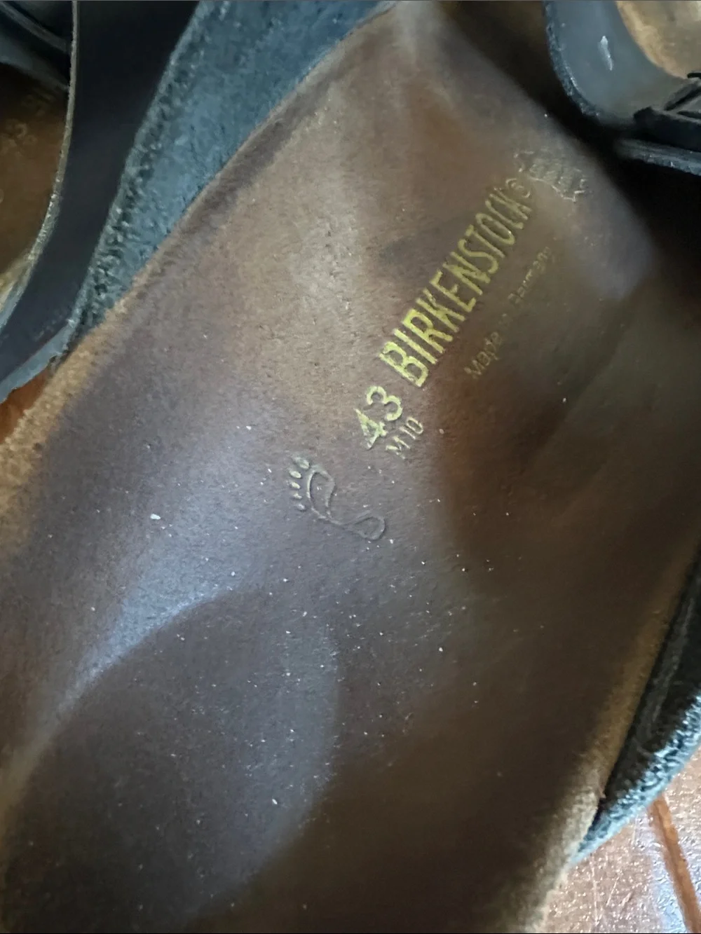 Birkenstock Men EU 43 US 10 10.5 Black Leather Arizona Sandals Slides Shoes